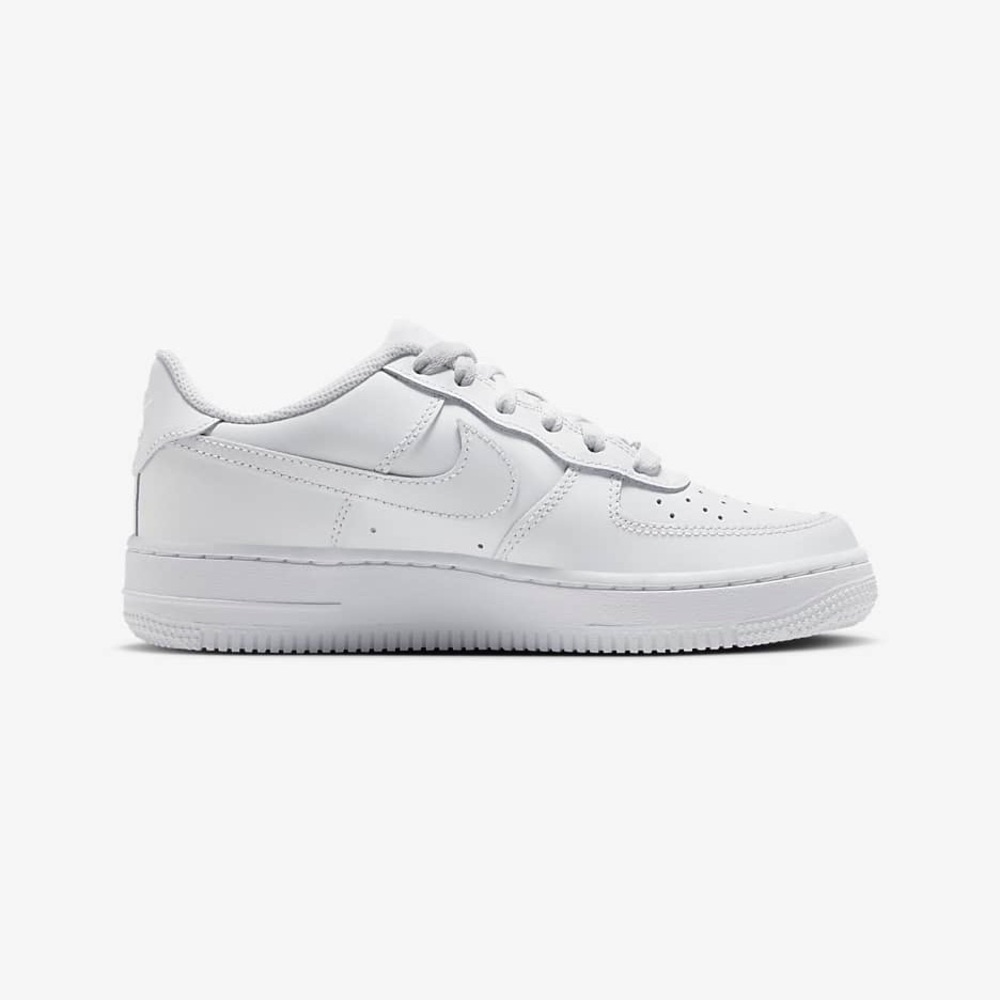Nike White Air Force 1 Sneakers Size 4.5 Y - Picture 3 of 9